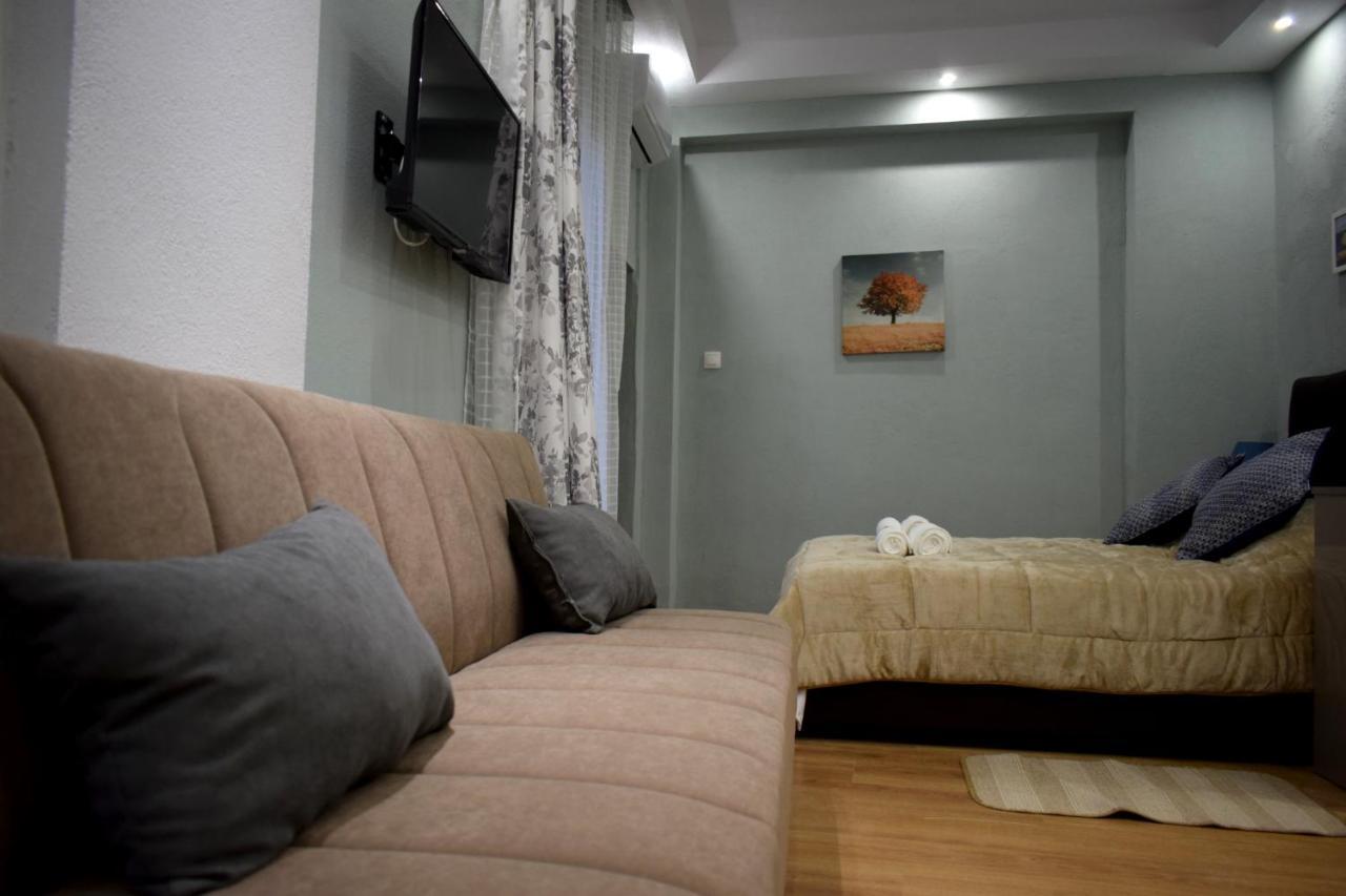 Quintessence City Rotunda Apartment